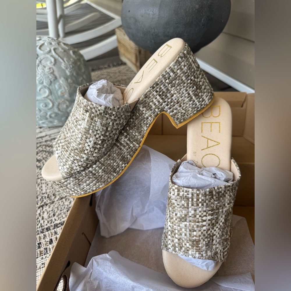 Beach by Matisse Terry Platform Sandals Size 8 NWB
